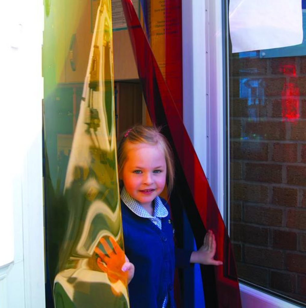Free Flow Curtains for Schools